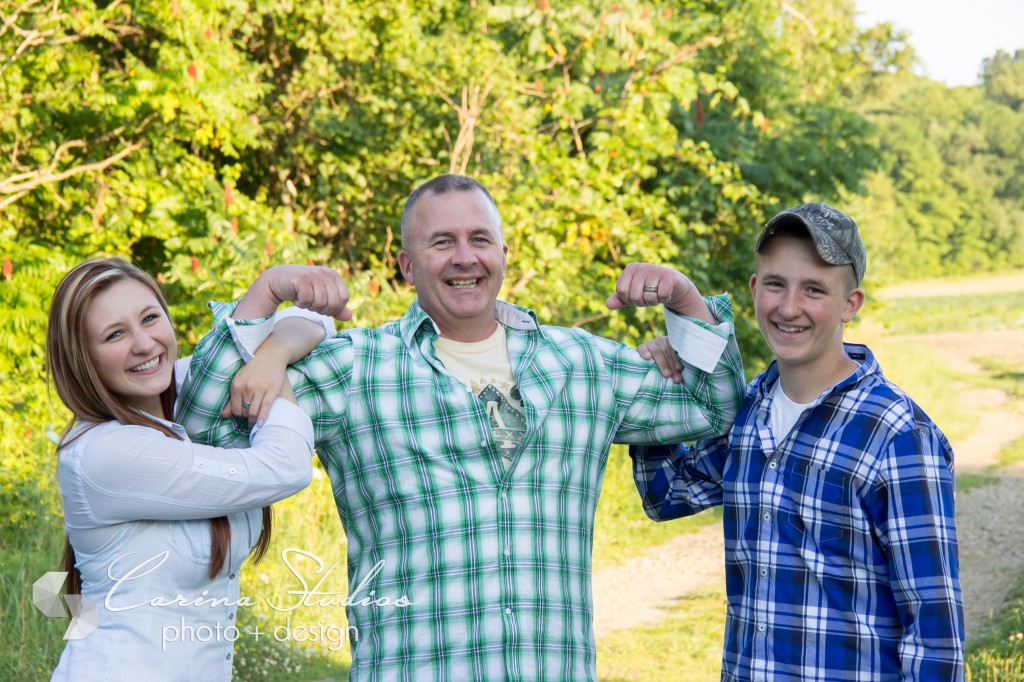 Erie Family Photographer Carina Studios