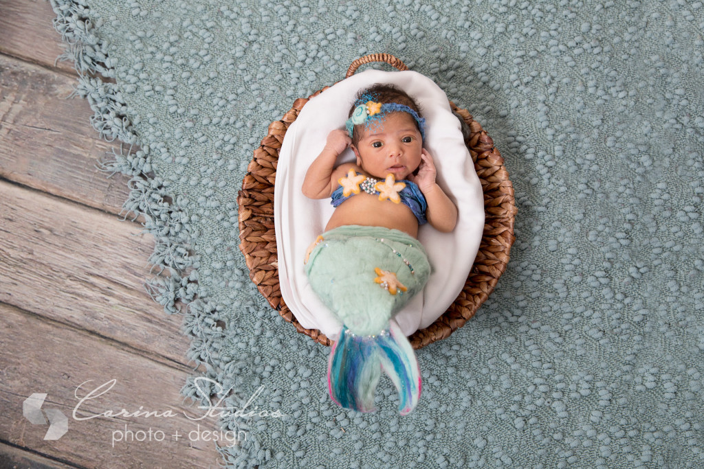 creative newborn portraits