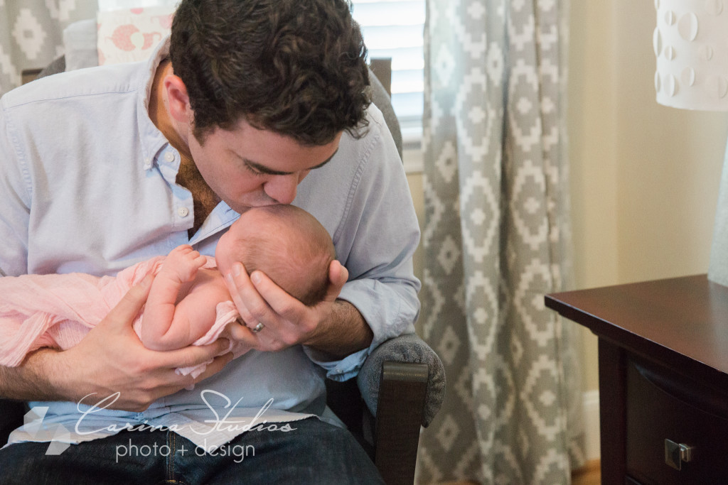 Charlotte NC Newborn Photographer and newborn lifestyle photos