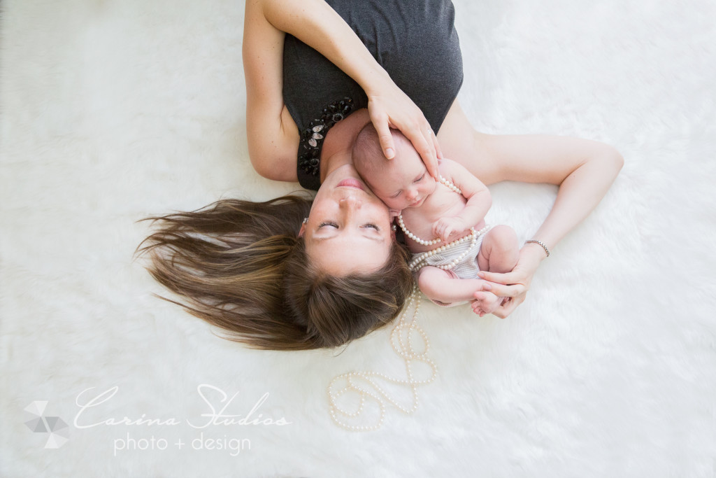 Charlotte NC Newborn Photographer and newborn lifestyle photos